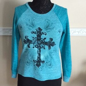 Lightweight long sleeve shirt